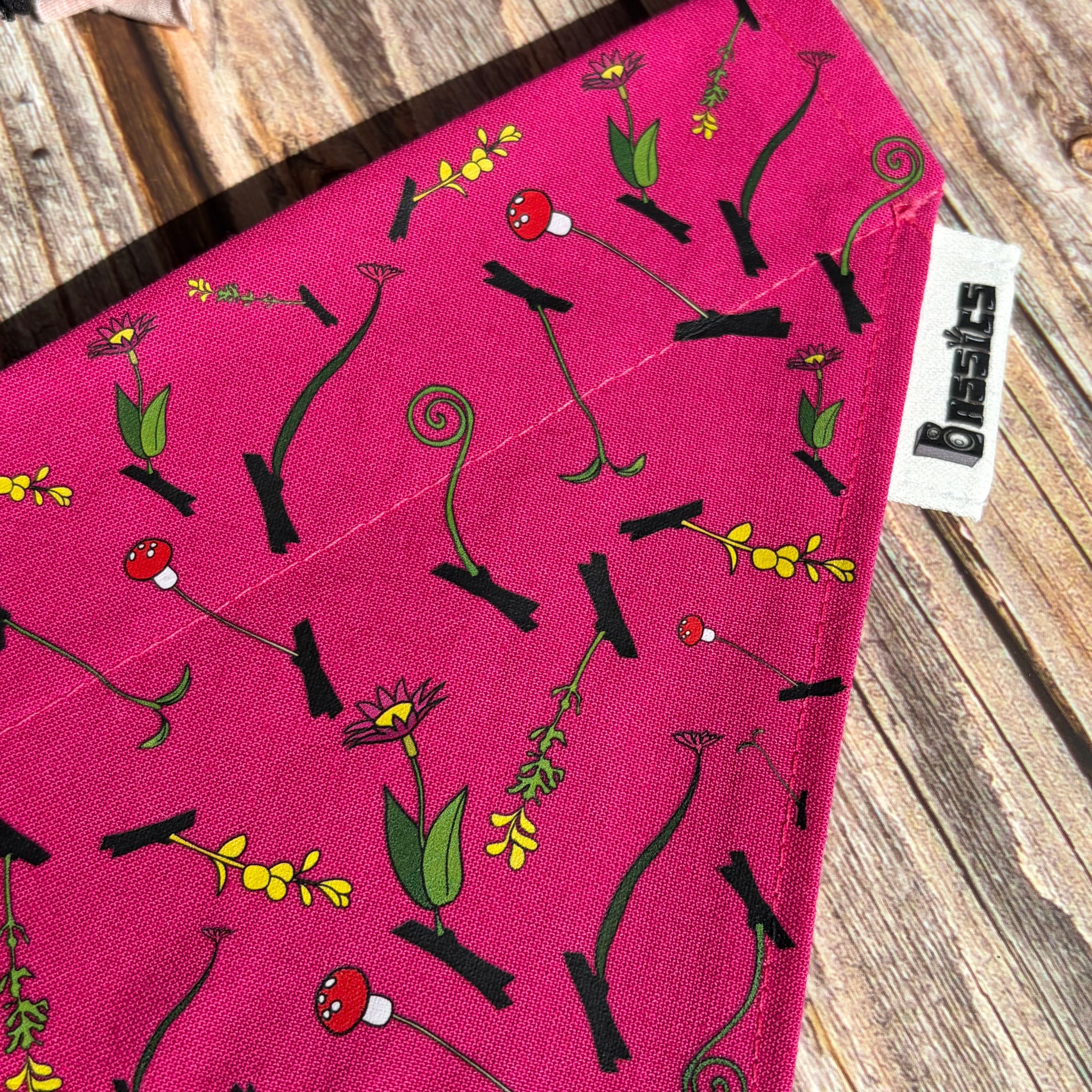 I Saw That - Over the Collar Dog Bandana