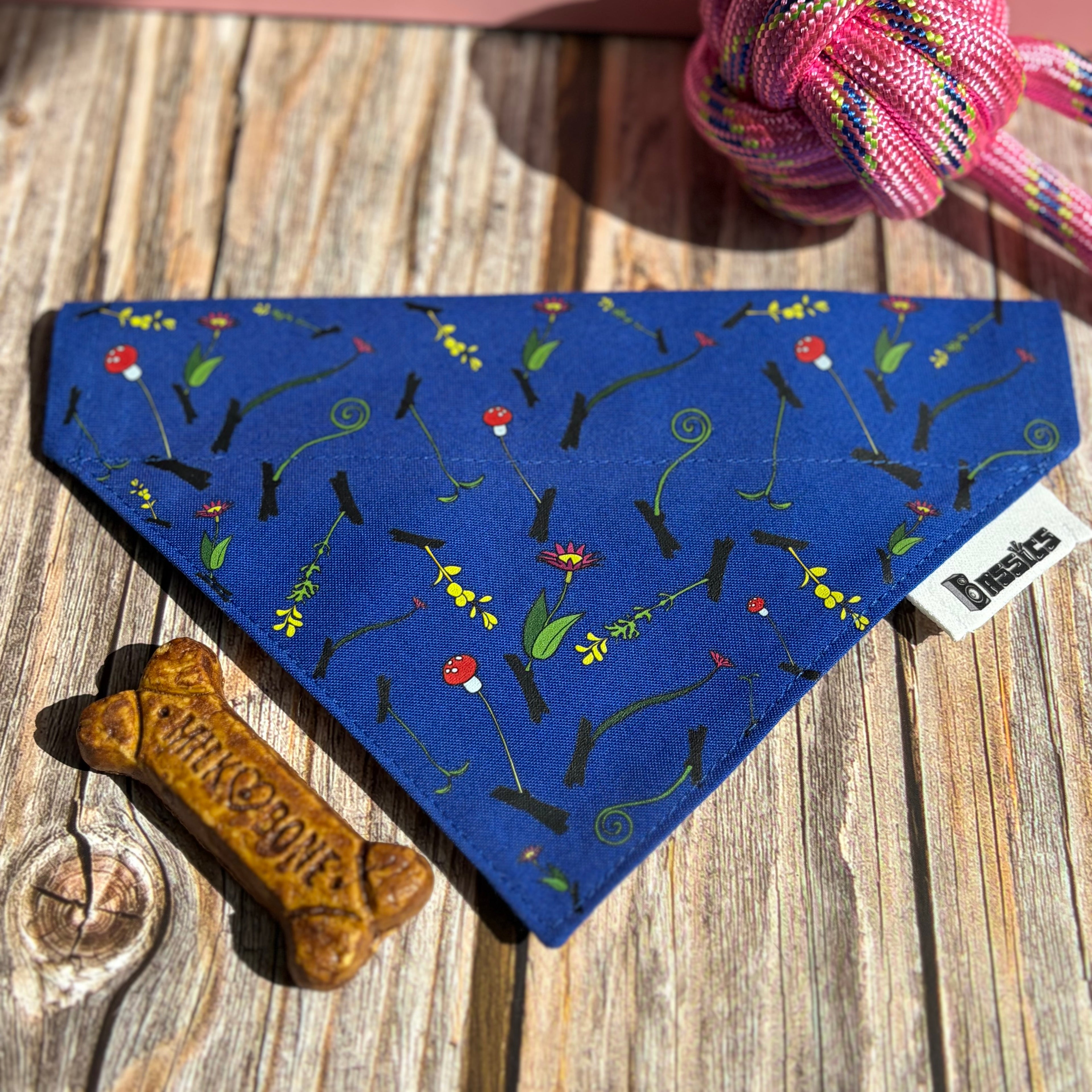 Sprouted Over the Collar Bandana